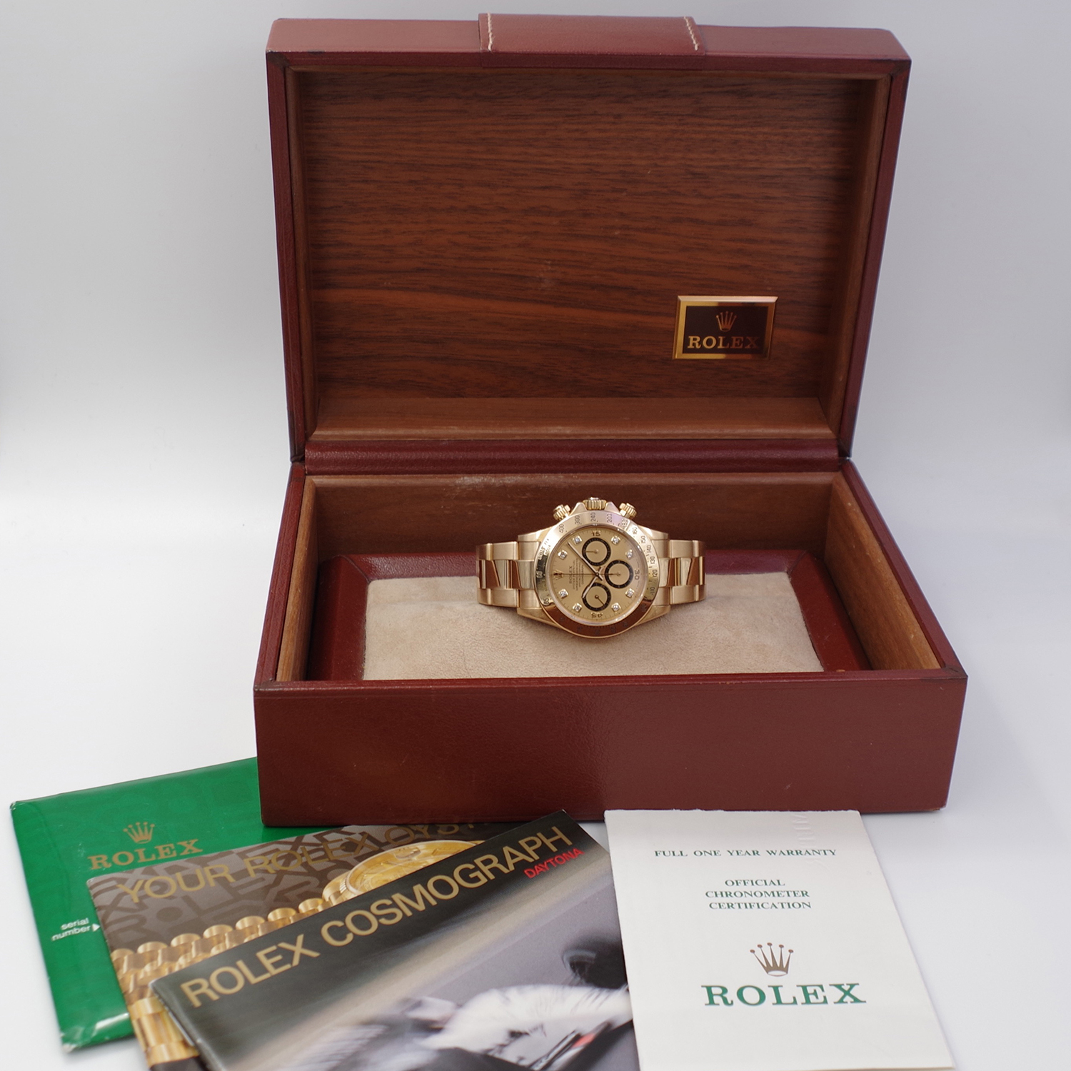 Rolex Daytona 16528 SERIE X rolex-daytona-16528-diamondsdial-10