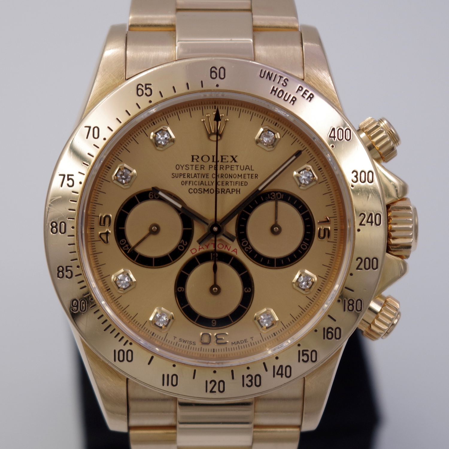 Rolex Daytona 16528 SERIE X rolex-daytona-16528-diamondsdial-5