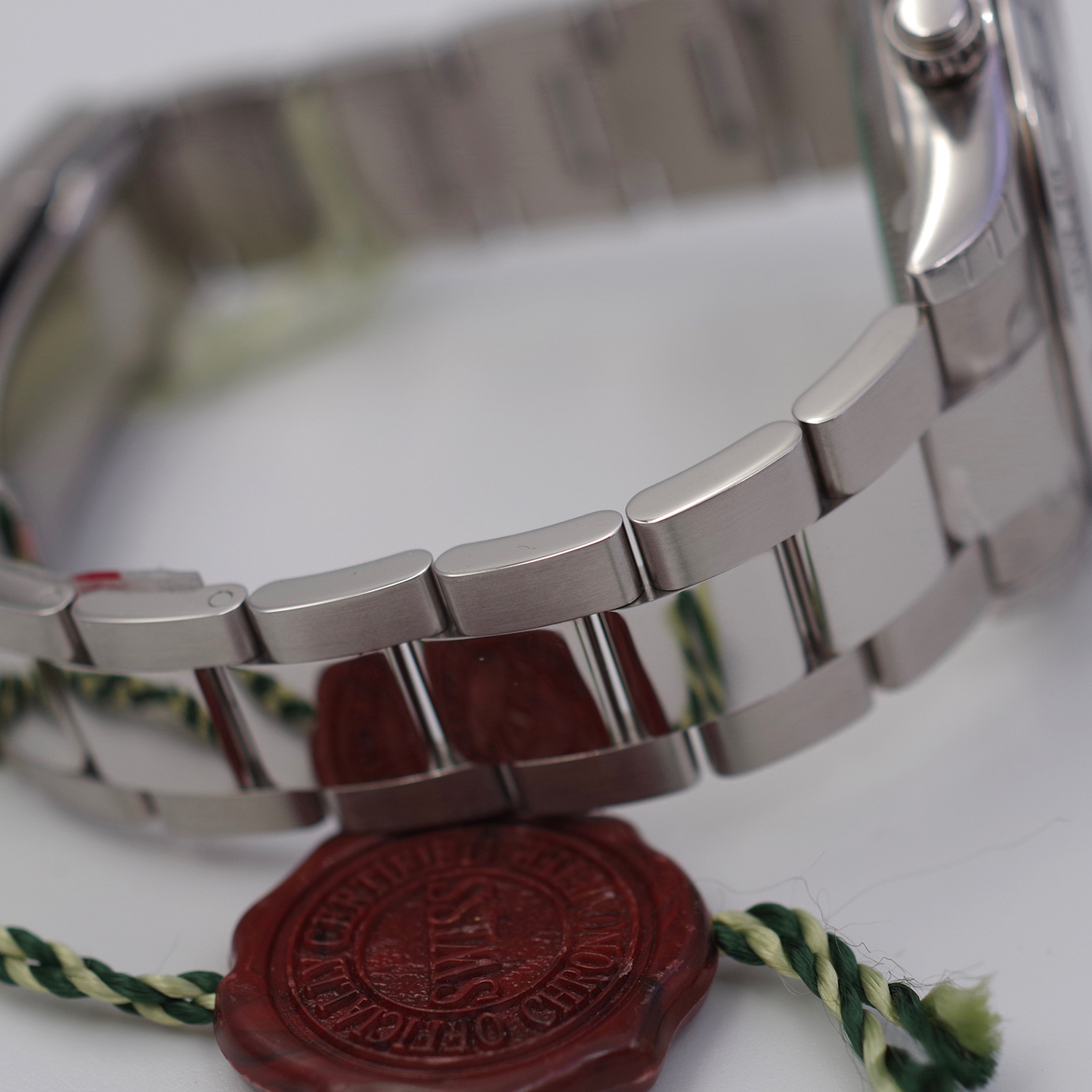 Rolex Daytona 116520 N.O.S New Old Stock Série Z rolex-daytona-116520-NOS-blanc-7