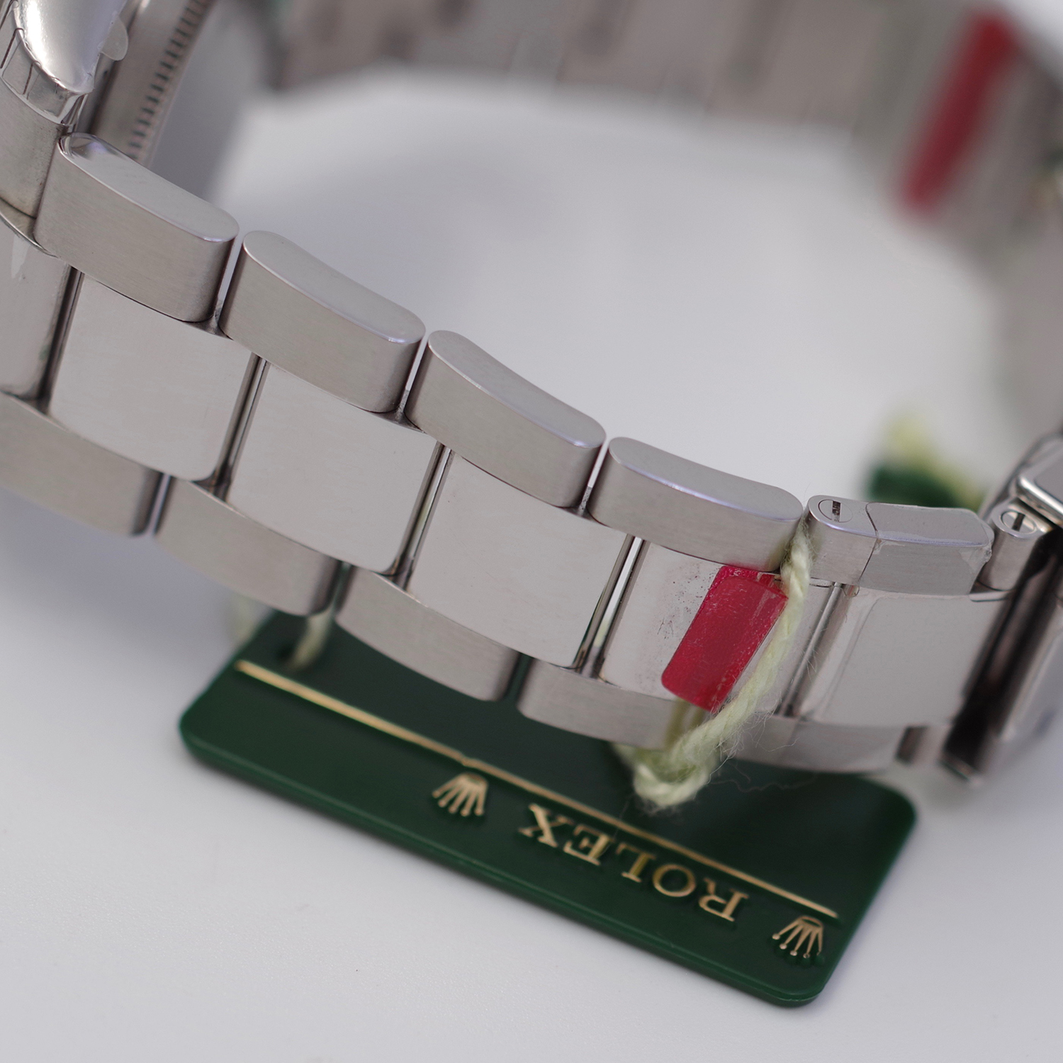 Rolex Daytona 116520 N.O.S New Old Stock Série Z rolex-daytona-116520-NOS-blanc-9