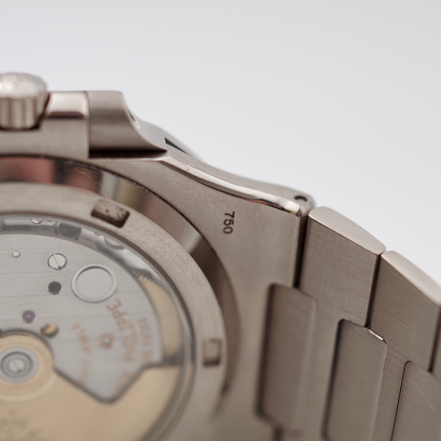 Patek Philippe Nautilus 3711/1G-001 Jumbo white gold first serie patek-philippe-nautilus-3711-2005-7