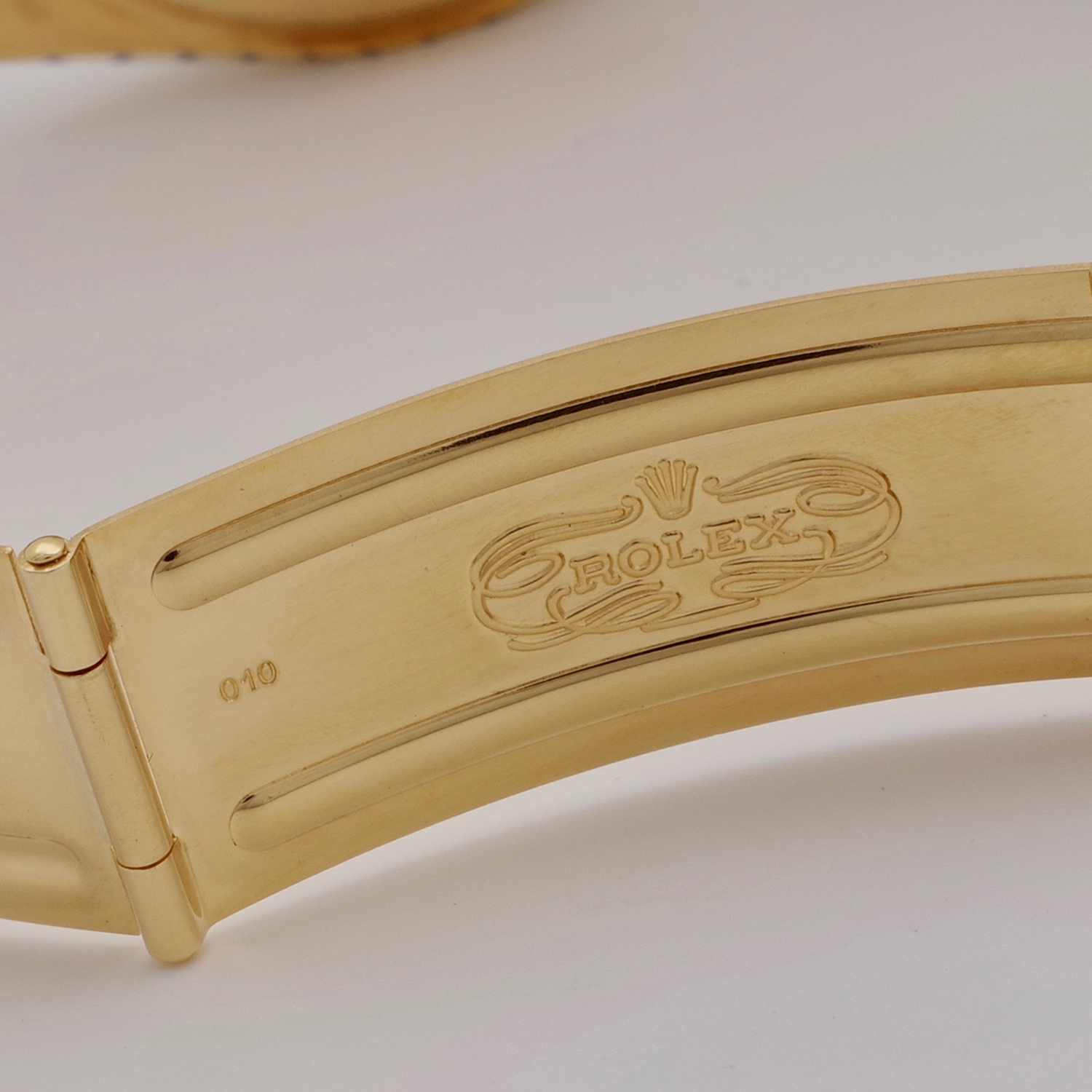 Rolex Submariner 16618 E series 1990 like new rolex-submariner-16618-serieE-10