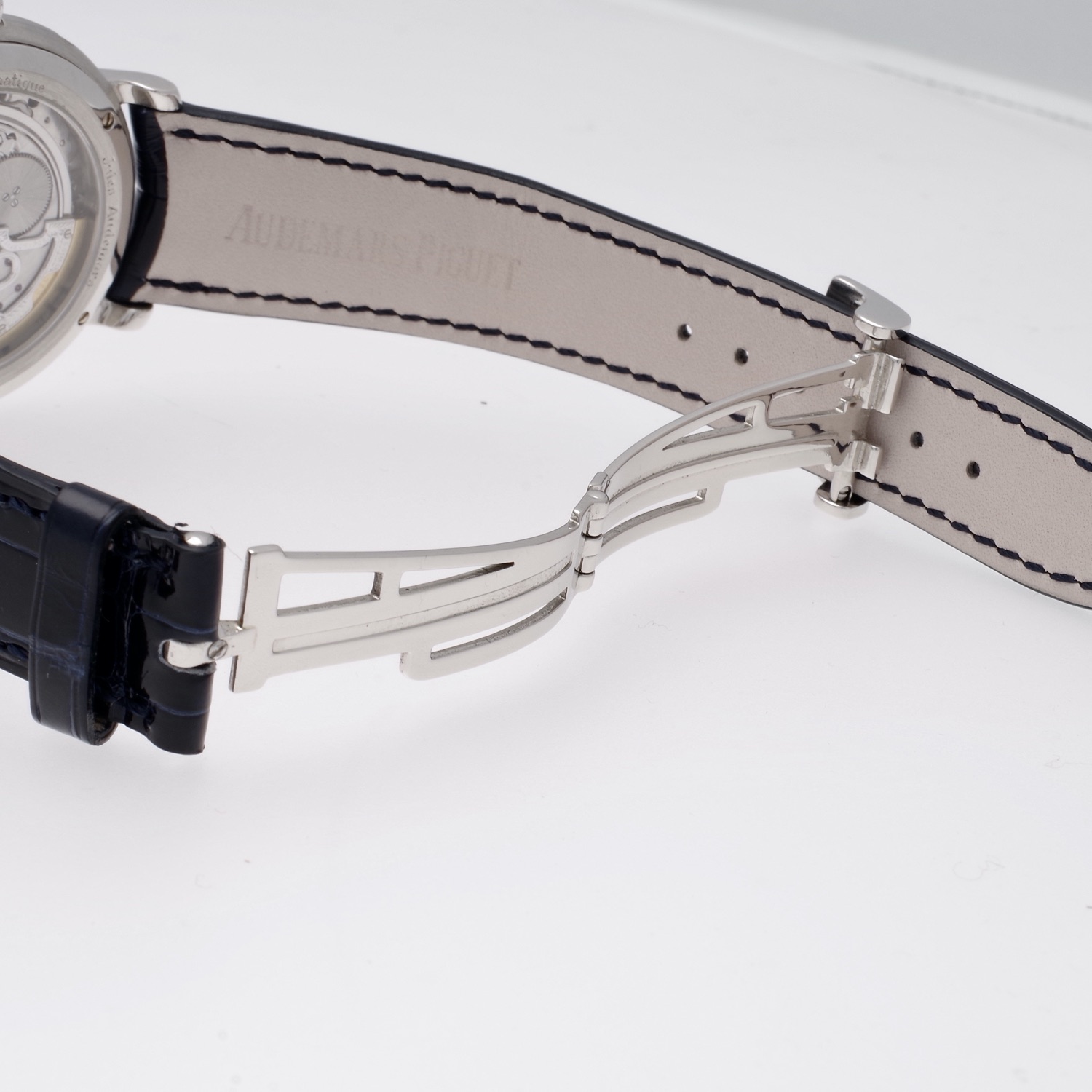 Audemars Piguet Jules Audemars 25919PT Metropolis Platinum QP World Time audemars-piguet-metropolis-platine-6