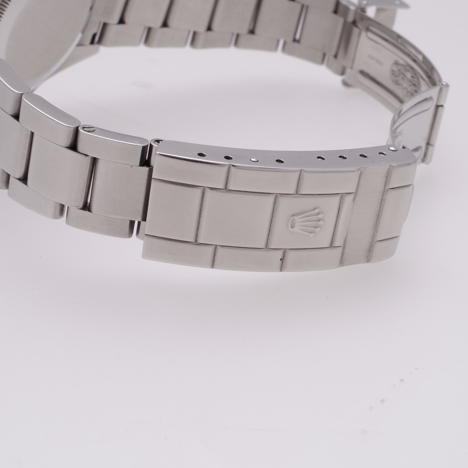 Rolex Submariner 16610LV Fat Four Mark 1 Bezel F series rolex-submariner-16610LV-fat4-10
