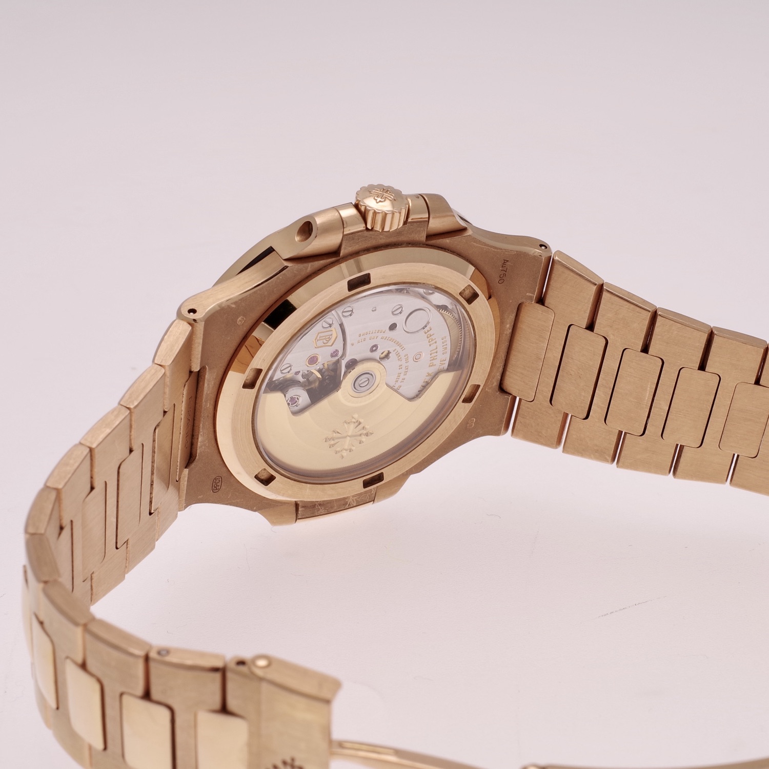 Patek Philippe Nautilus 5711/1R-001 Pink gold discontinued patek-philippe-nautilus-5711R-5