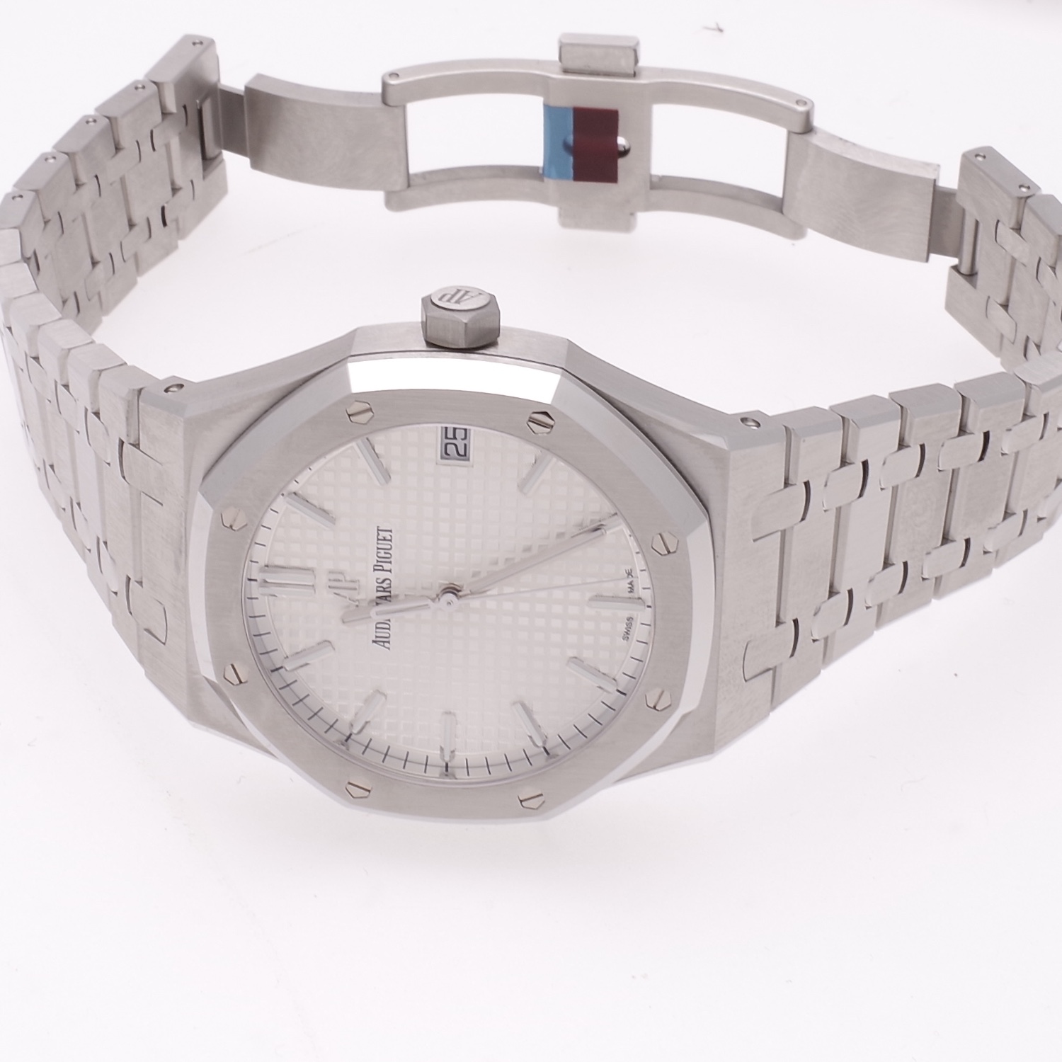 Audemars Piguet Royal Oak 15500ST.OO.1220ST.04 unworn audemars-piguet-royal-oak-15500-2