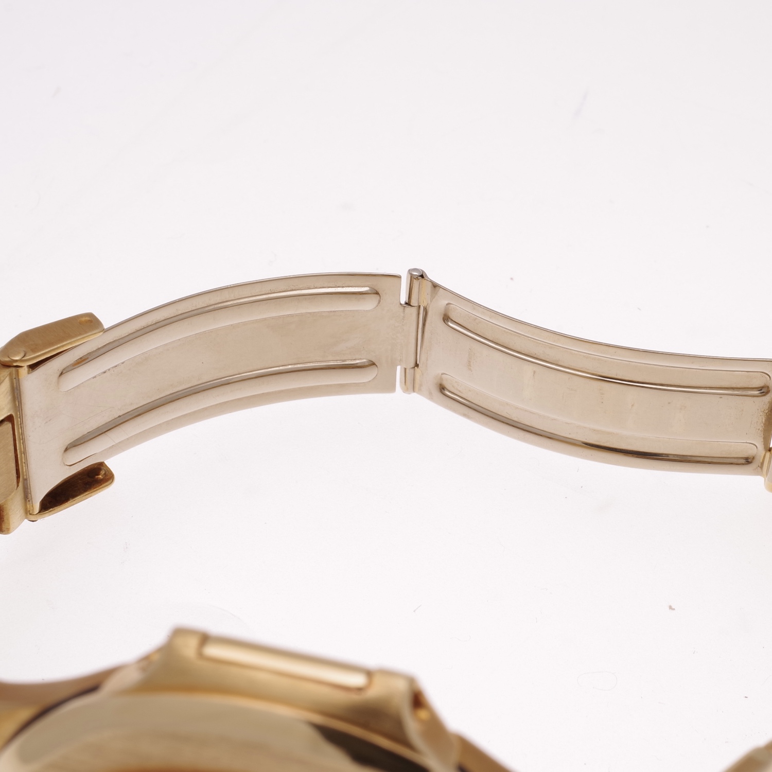 Patek Philippe Nautilus 3700/1 gold 18k Fat link Full set Jumbo 1977 patel-philippe-nautilus-3700-or-5