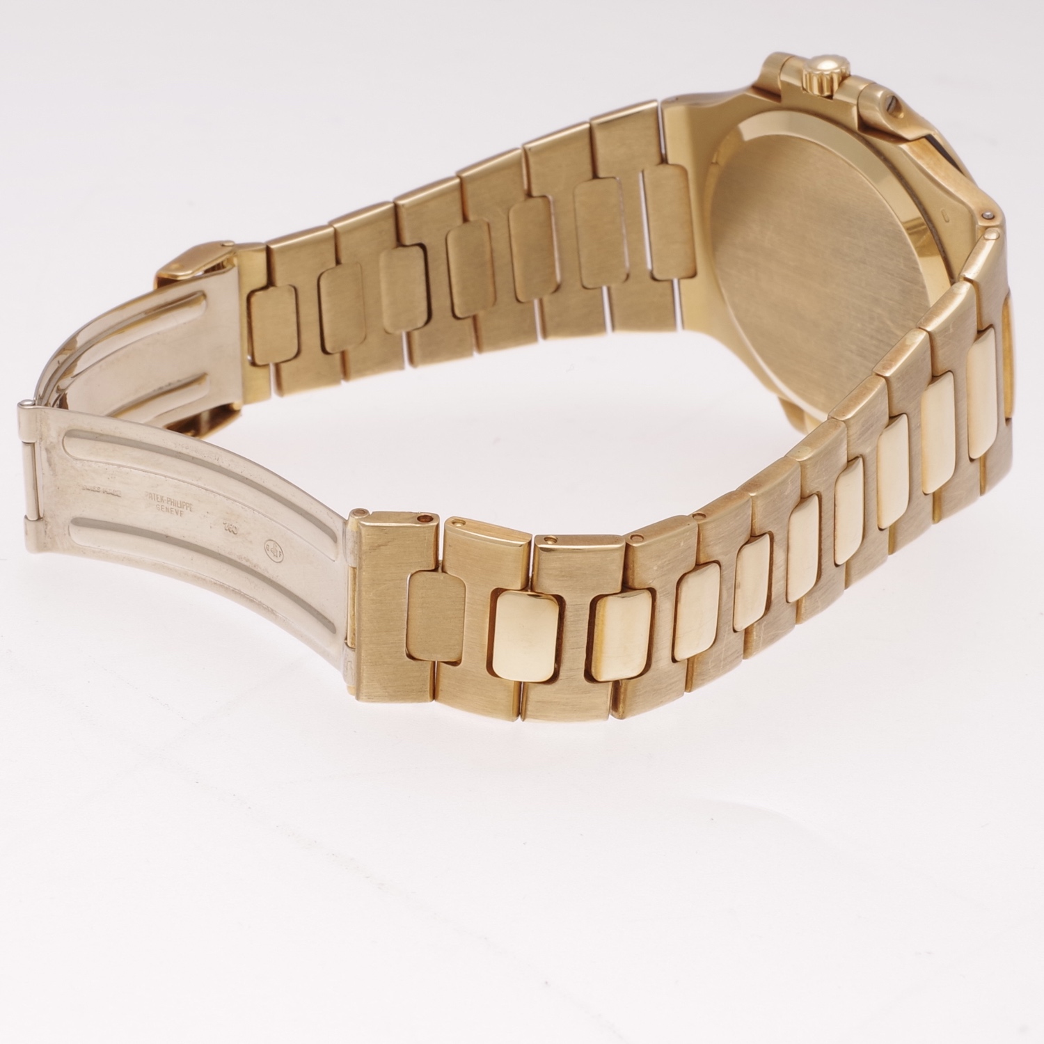 Patek Philippe Nautilus 3700/1 gold 18k Fat link Full set Jumbo 1977 patel-philippe-nautilus-3700-or-10