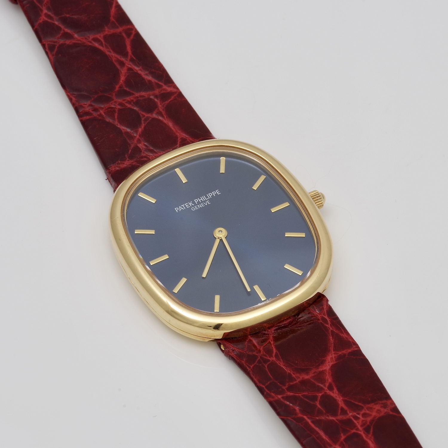 Patek Philippe Golden Ellipse 3738/100  patek-philippe-ellipse-3738-3
