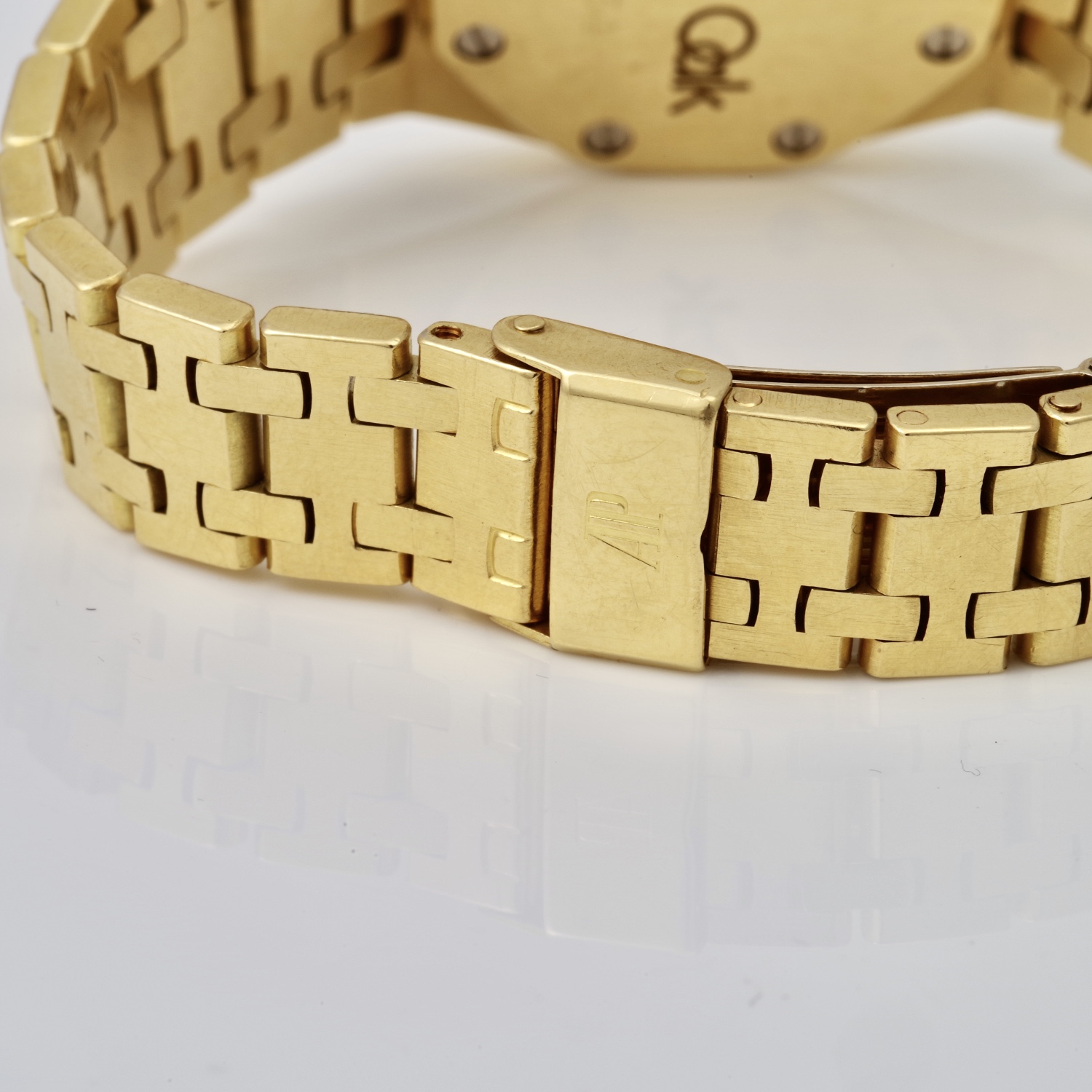 Audemars Piguet Royal Oak 6007BA yellow gold 18k audemars-piguet-royal-oak-6007BA-4