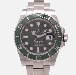 Rolex : Submariner - 116610LV Hulk New unworn 2019